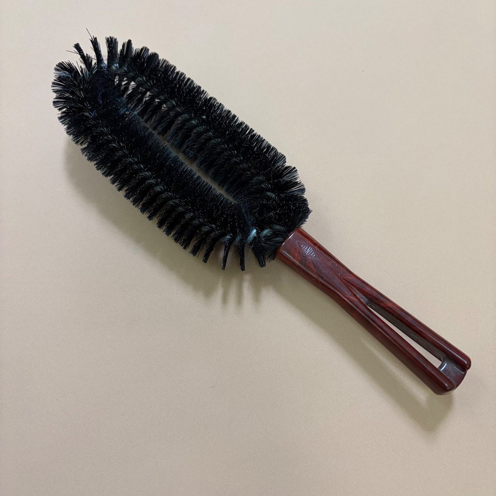 Vintage Stanley Home Products Clothes Brush Bakelite Handle 10 inch